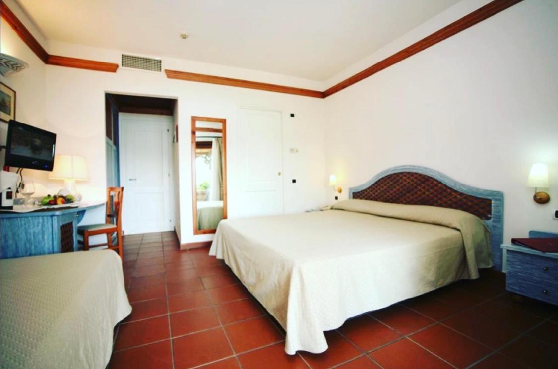 Hotel Palumbalza Porto Rotondo Exterior foto